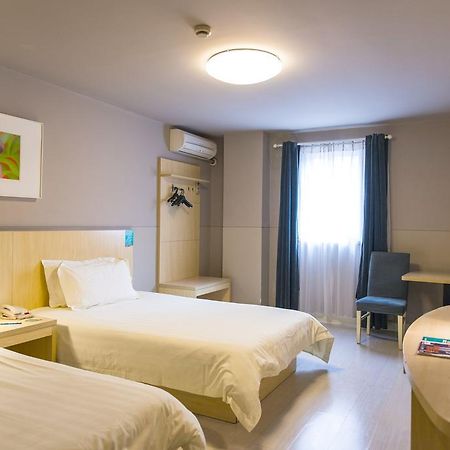 Jinjiang Inn Select Wuhan Chu Hehan Street Shuiguohu Экстерьер фото