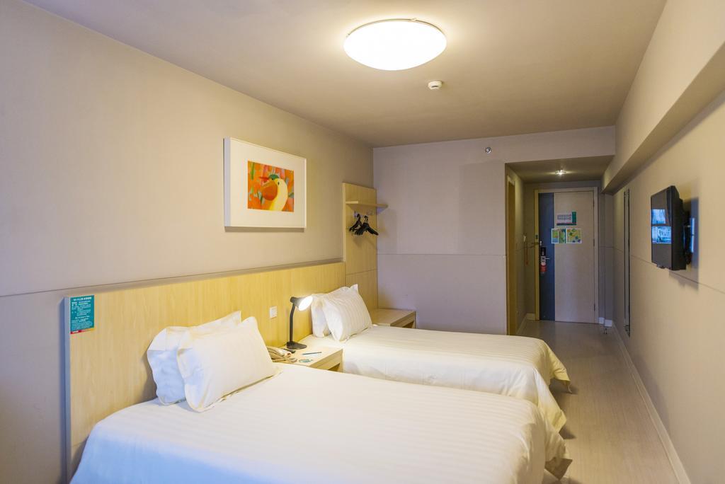 Jinjiang Inn Select Wuhan Chu Hehan Street Shuiguohu Экстерьер фото