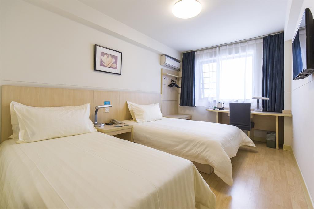 Jinjiang Inn Select Wuhan Chu Hehan Street Shuiguohu Экстерьер фото